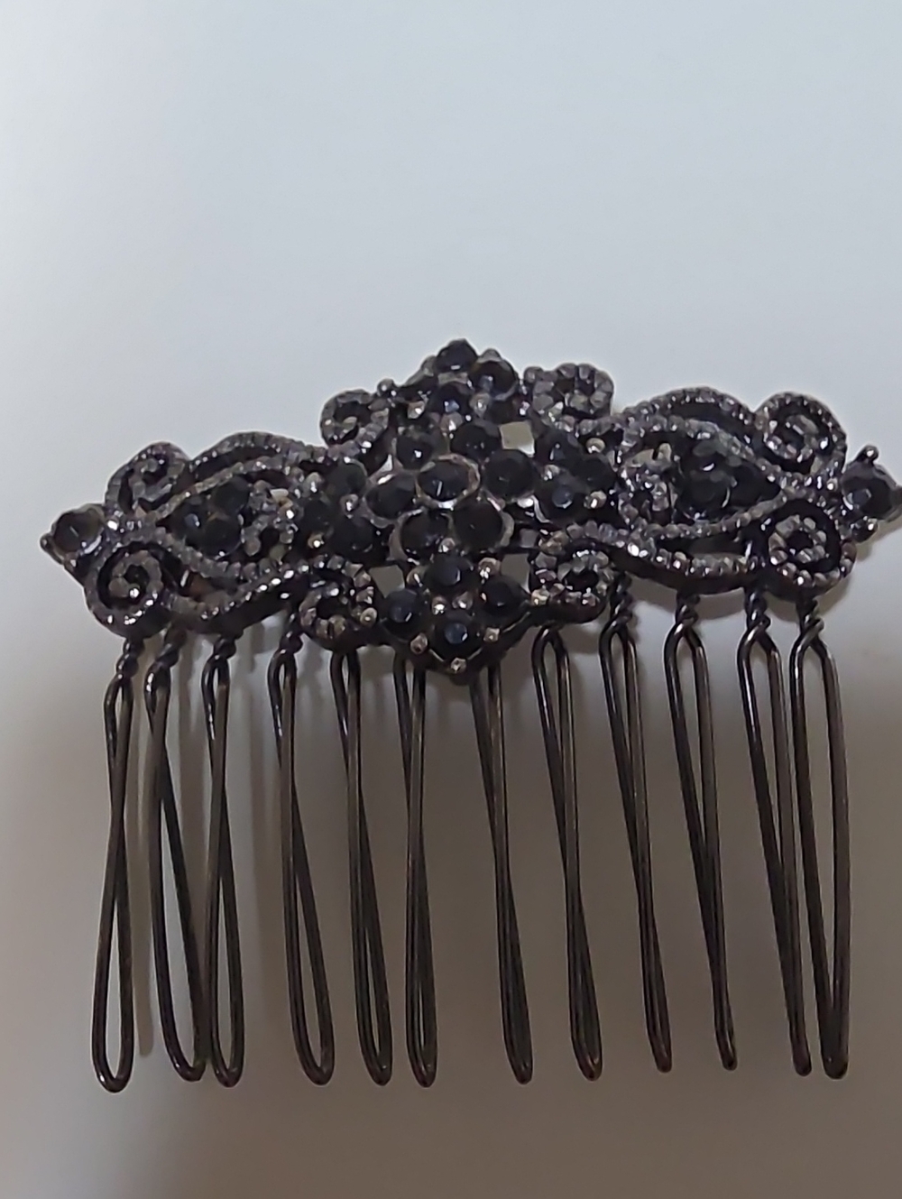 Vintage Ornate Black Crystal Hair Comb - Elegant Women’s Accessory